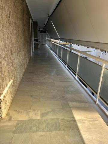 Spacious And Sunny Appartment In Cholargos Atene Esterno foto