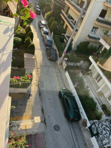Spacious And Sunny Appartment In Cholargos Atene Esterno foto