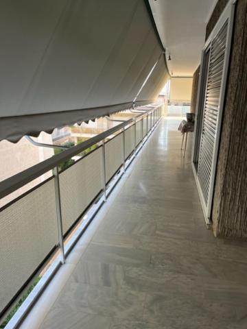 Spacious And Sunny Appartment In Cholargos Atene Esterno foto